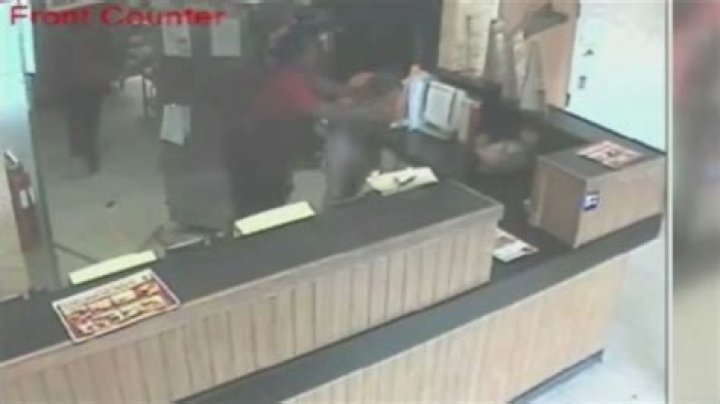 	1 KILLED, 1 HURT IN PIZZA HUT ROBBERY	