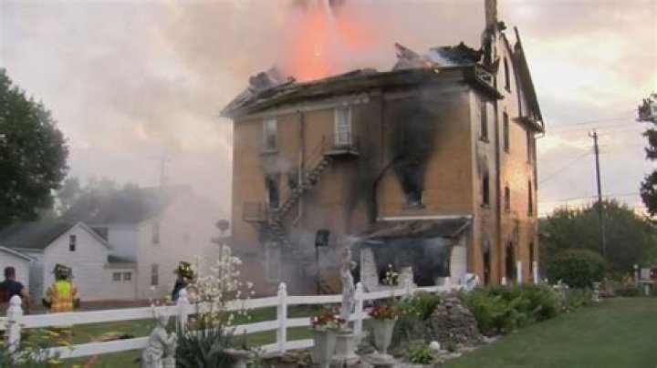 1 person dead after 'major structure fire' at Bedford County Post Office building