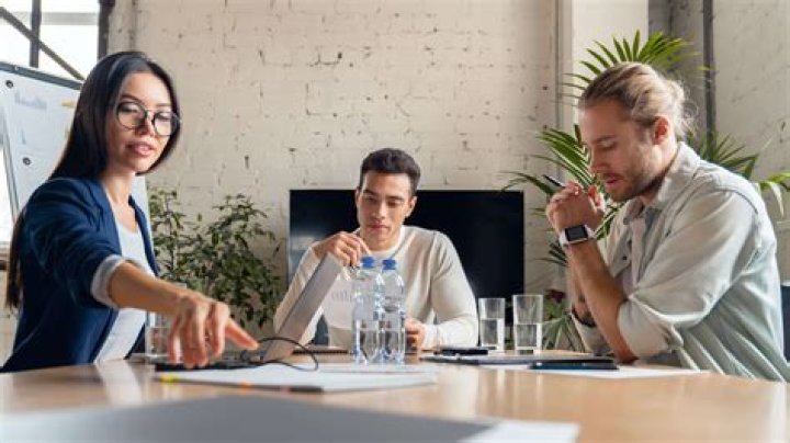 10 Creative Ways to Use PowerPoint for Self-Growth