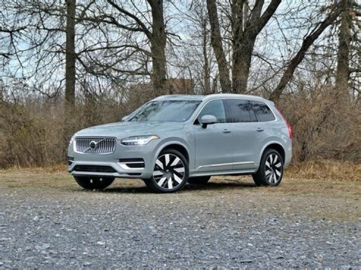 2024 Lexus TX vs Volvo XC90 Comparison