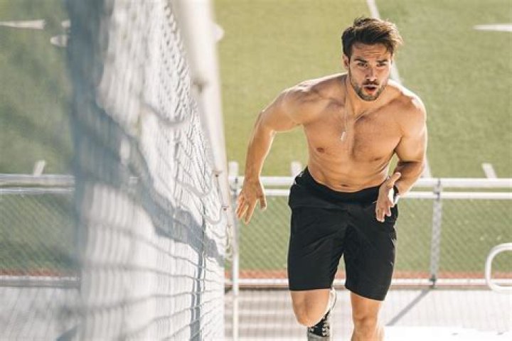4 Bodyweight Workouts to Build Muscle | 15 Essential Exercises at Home