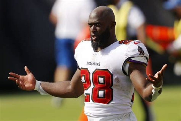 40 Leonard Fournette fantasy team names