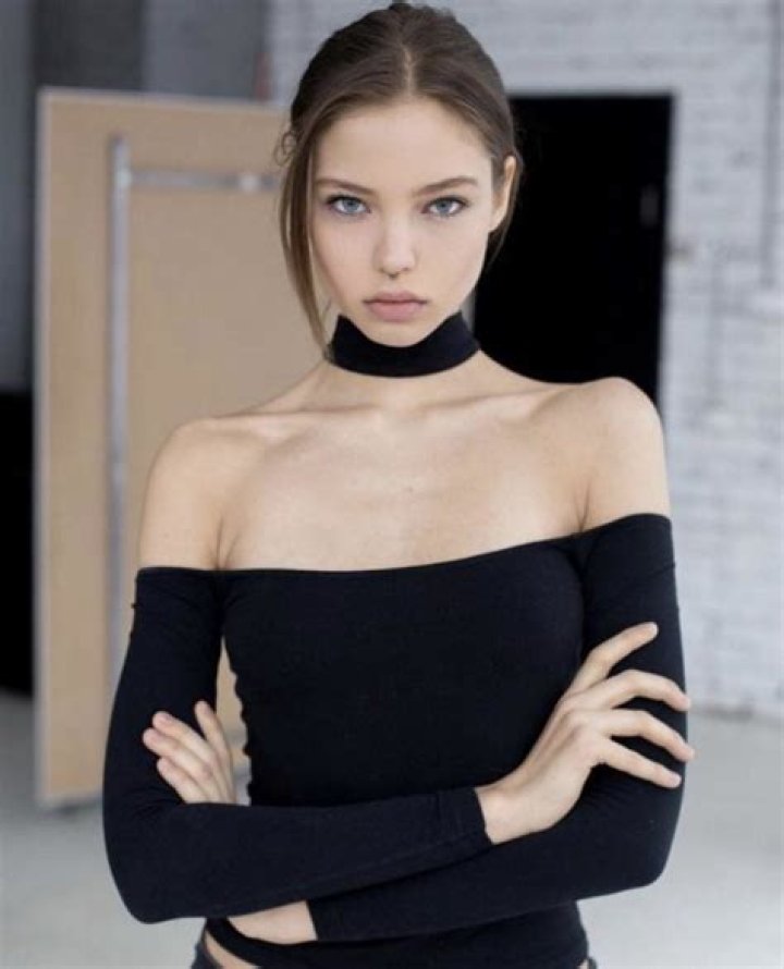 Alesya Kafelnikova - Bio, Age, Net Worth, Height, Single, Nationality, Body Measurement, Career