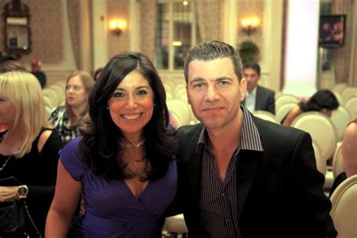 Alicia Vitarelli Age, Salary, Net Worth, Husband, Wedding, Wiki Bio