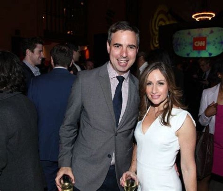 Alison Kosik married Adam Huckett in 2008. How is their married life and daughter?