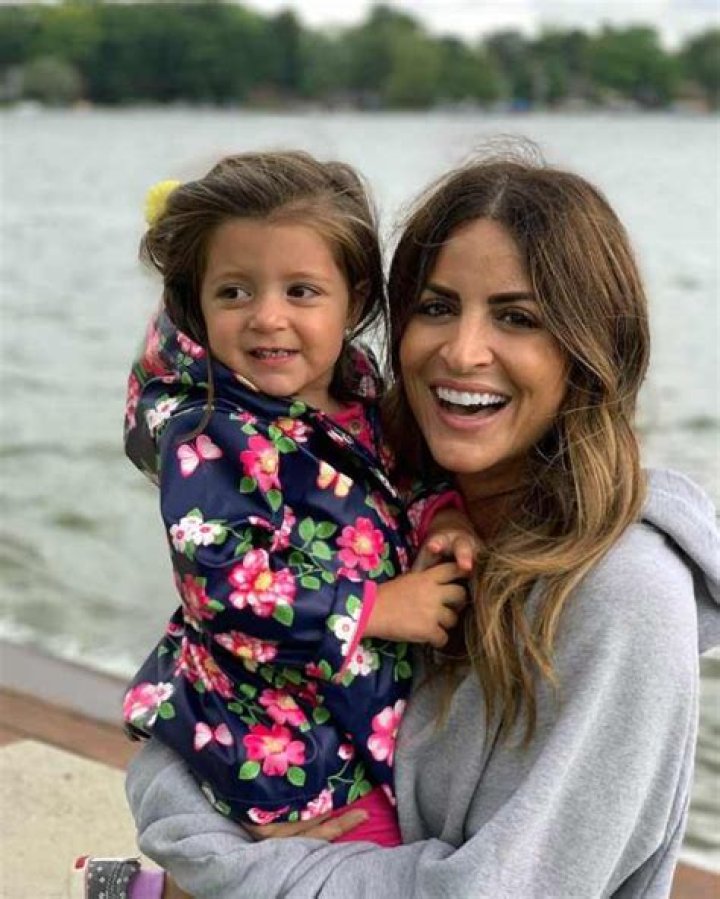 Alison Victoria Husband: A Deep Dive Into The Life Of The HGTV Star
