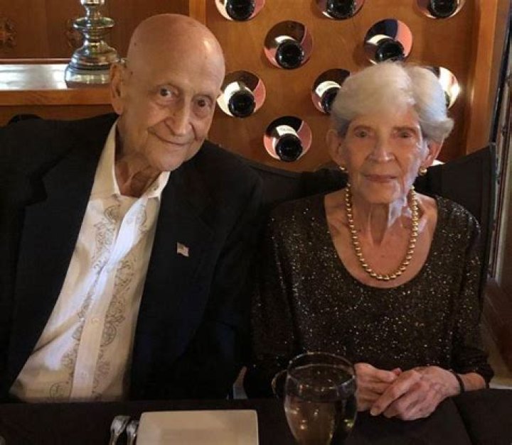 Alyce Caron HSN Biography, Married Husband, Age Born, Wiki Bio, Photos