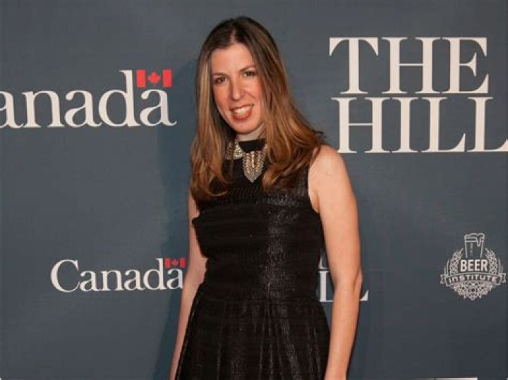 Amie Parnes Wikipedia, Bio, Age: Former CNN Political Analyst