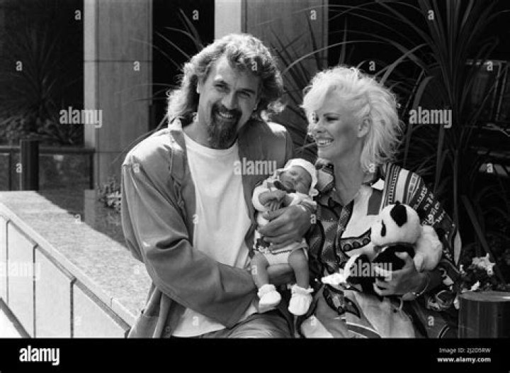 Amy Connolly: Who Is Billy Connolly And Pamela Stephenson's Daughter?