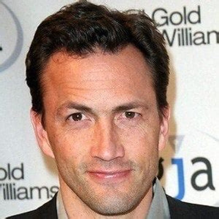 Andrew Shue Biography