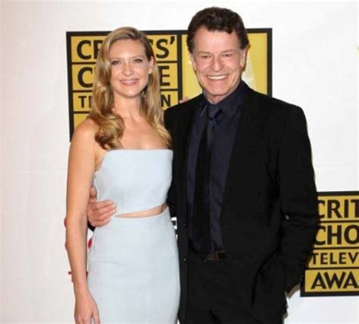 Anna Torv Bio, Age, Height, Husband, Net worth, Movies and TV Shows