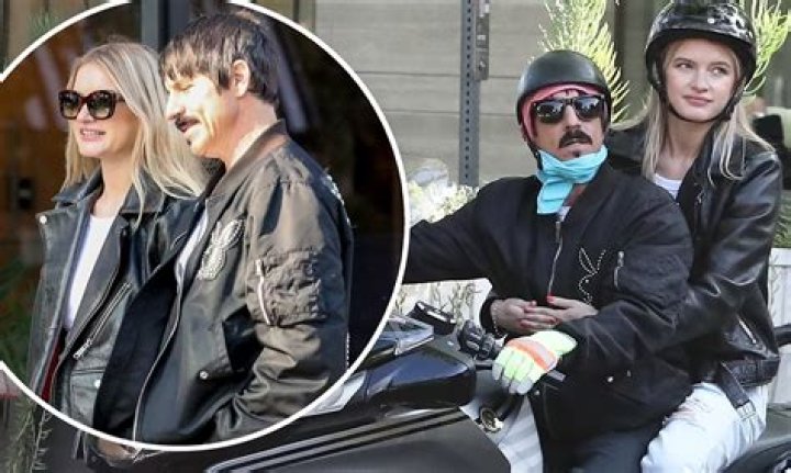 Anthony Kiedis' Girlfriend In 2024: A Deep Dive Into His Romantic Life