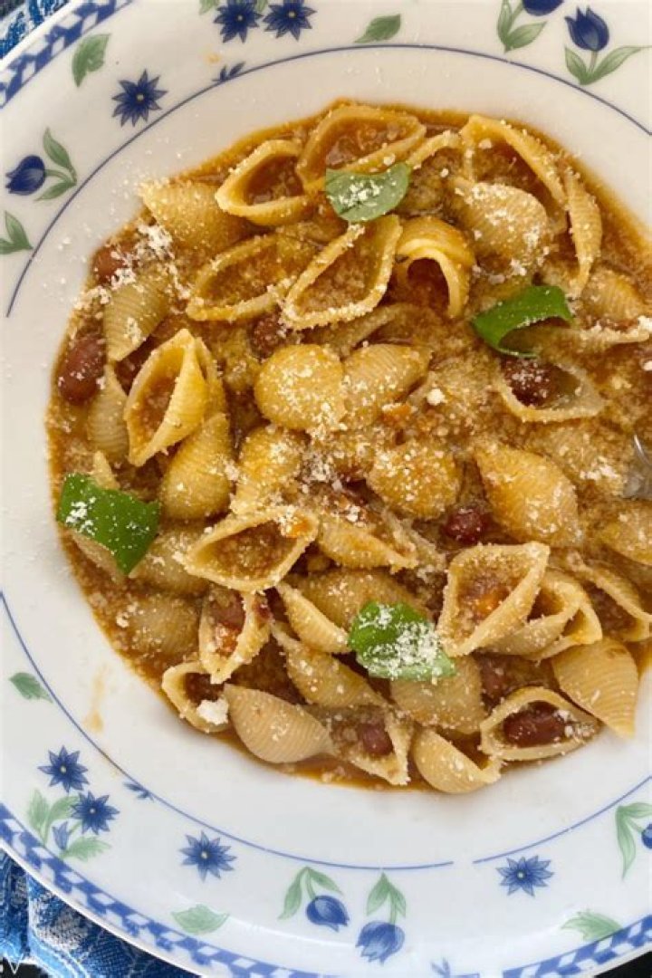	ANTONIO’S PASTA E FAGIOLI	