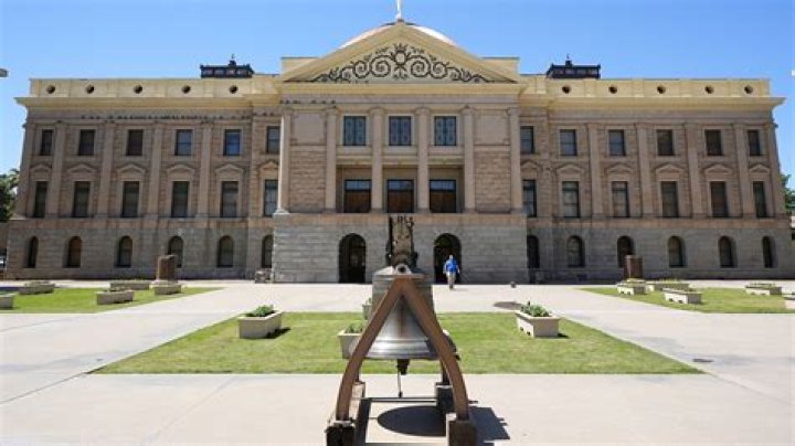 Arizona lawmakers repeal 1864 abortion ban