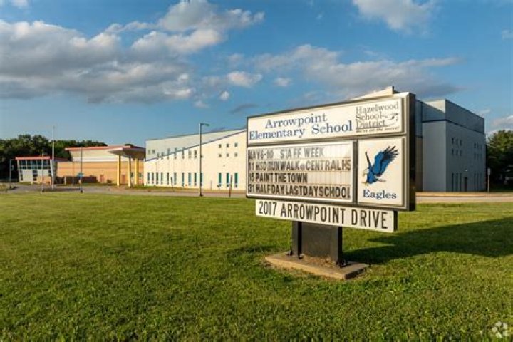 Arrowpoint Elementary School - Saint Louis