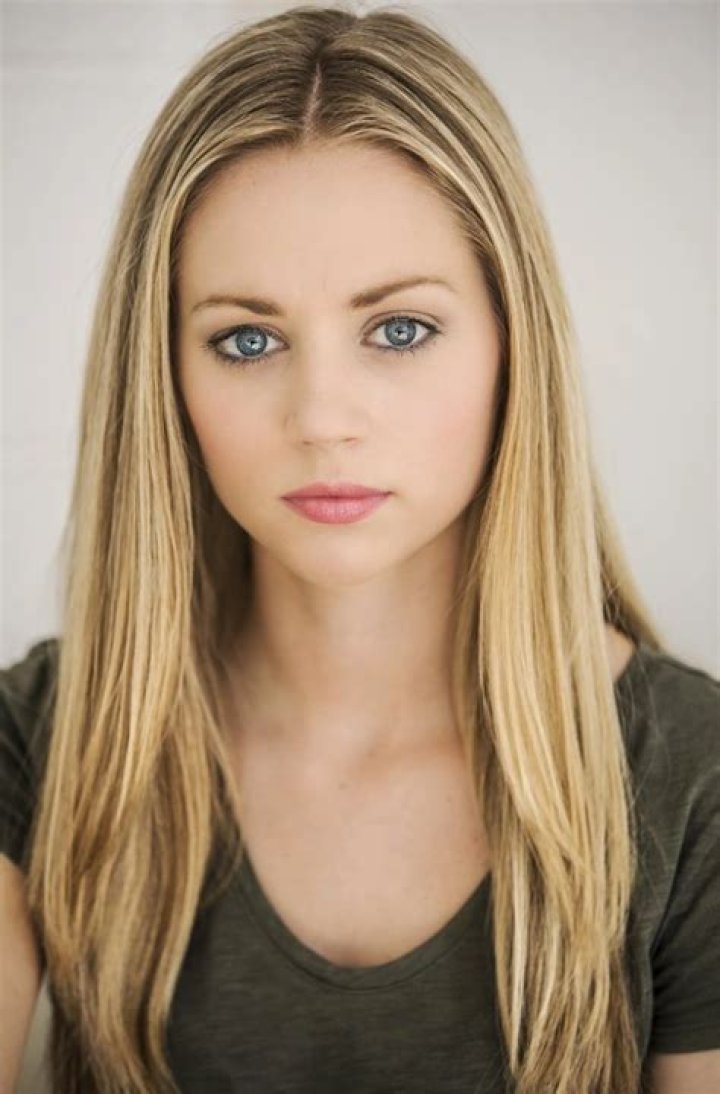 Autumn Dial Wiki, Hot, Bio, Age, Walking Dead Amber, Photos