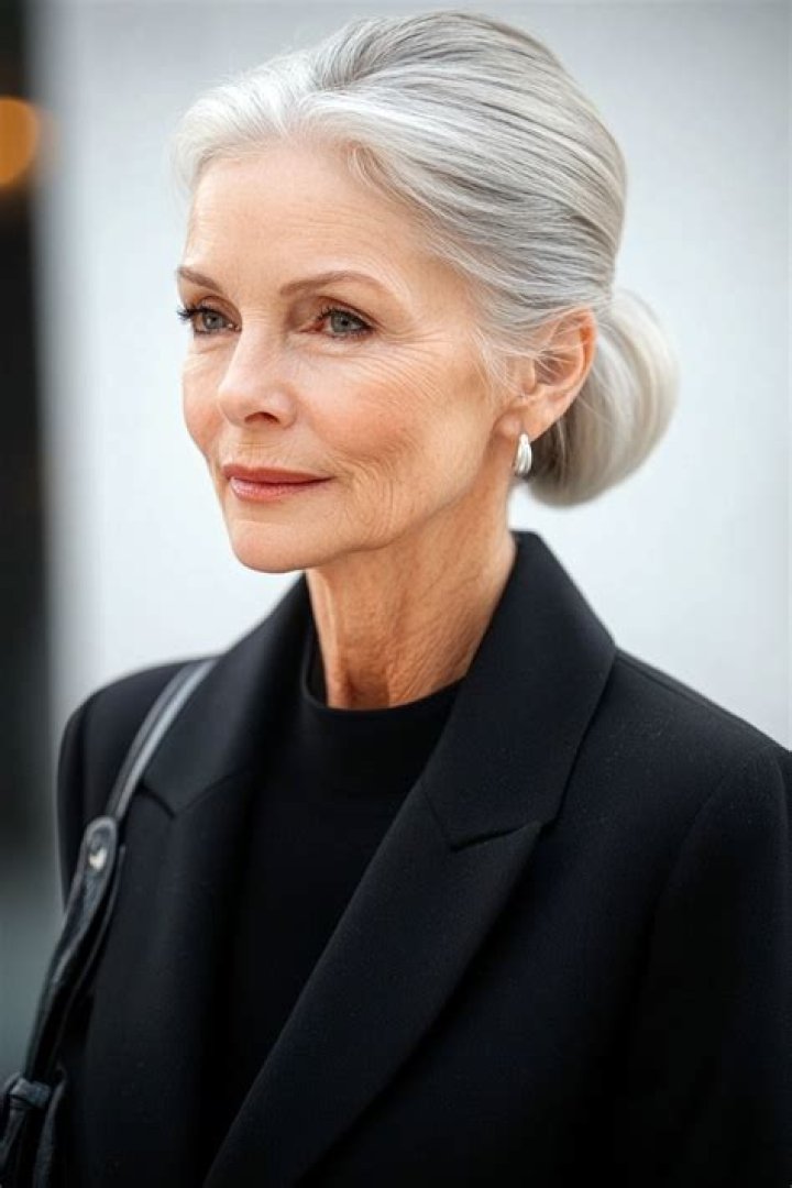 Best Haircut For Women Over 70: Embrace Your Elegance And Style