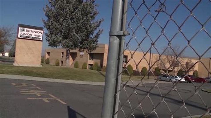 Bill requiring armed security guards in Utah schools heads to full Senate vote