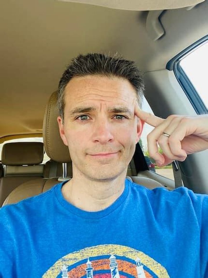 Bob Herzog Bio, Age, Height, Wife, Salary, Net Worth, WKRC