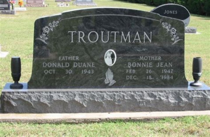 Bonnie Troutman | Obituaries | leader-call.com