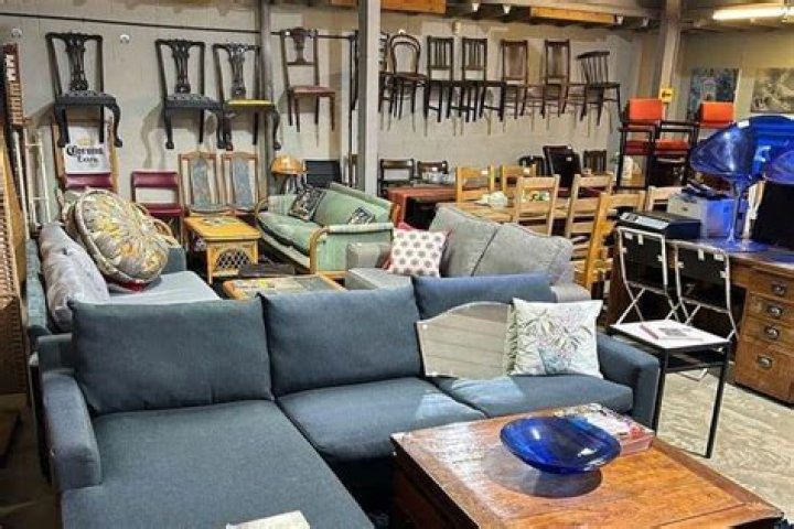 	BOYNTON DUO SEARCHES OUT BARGAINS SECOND-HAND FURNITURE MEANS BIG CITY SAVINGS	