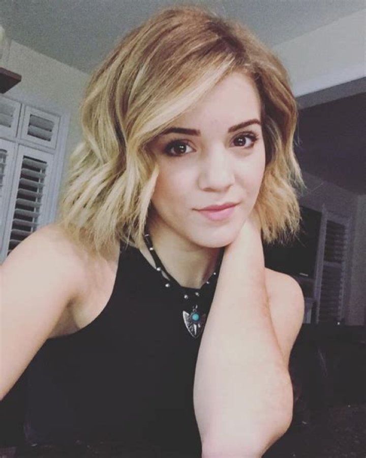 Brittany Raymond Biography
