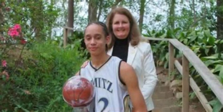 Brittney Griner High School Pictures: A Journey Through Her Early Years