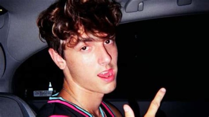 Bryce Hall denies “racism” accusations following outrage over photo pose