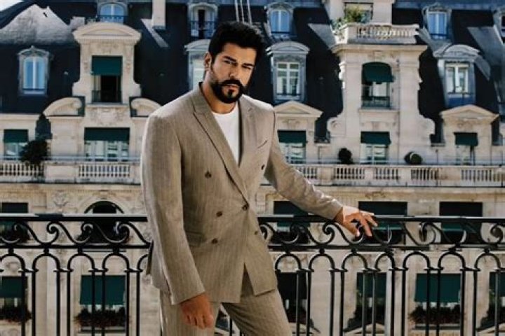 Burak Özçivit Age: A Comprehensive Look At The Life And Career Of The Turkish Star