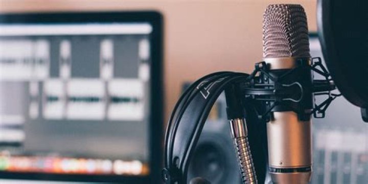 Buying New Headphones? Impedance and OHMS Explained
