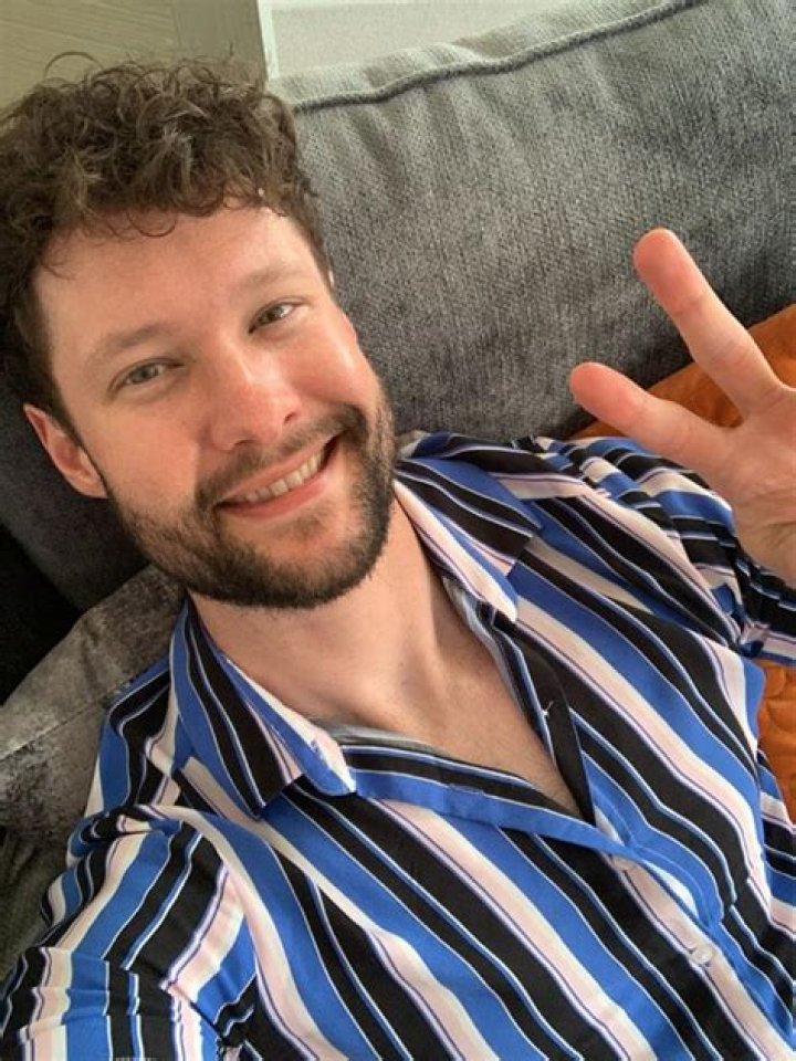 Calum Scott - Bio, Age, Net Worth, Height, Single, Nationality, Career, Wiki