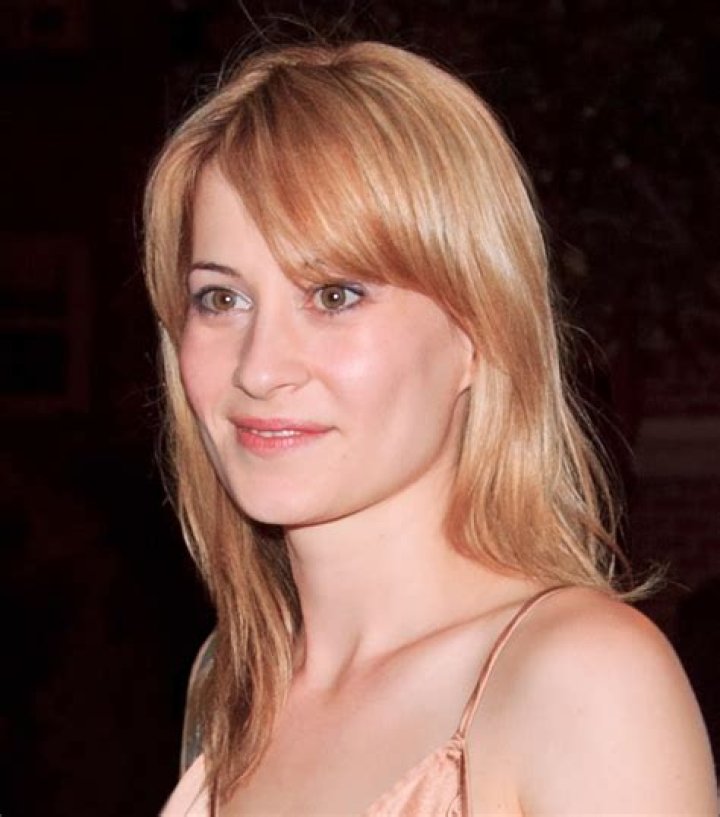 Camille Sullivan - Bio, Age, Net Worth, In Relation, Nationality, Instagram