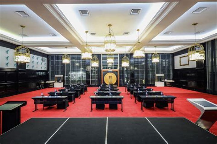 	CASINO CHANGE PROPOSED CHAMBER OFFERS TO RUN BALLROOM	