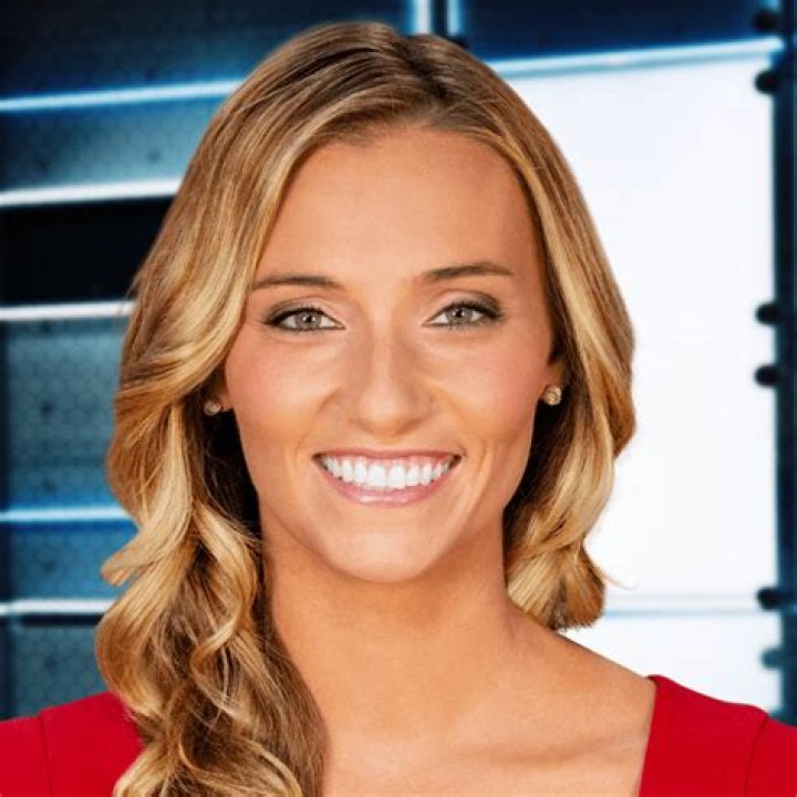 Cayleigh Griffin Bio, Age, Height, Husband, Salary, Net Worth, AT&T SportsNet