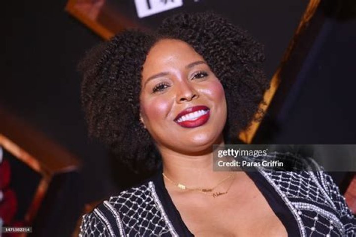 Charmaine Bey Biography