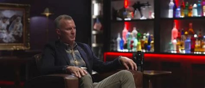 Chief Wright as Casino’s Head of Security (Manager); Who Is the Actor?