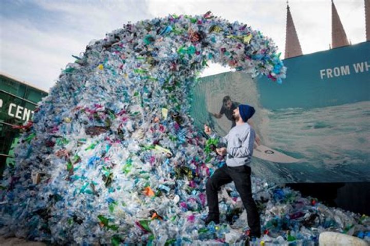 China Focus: Water soluble 