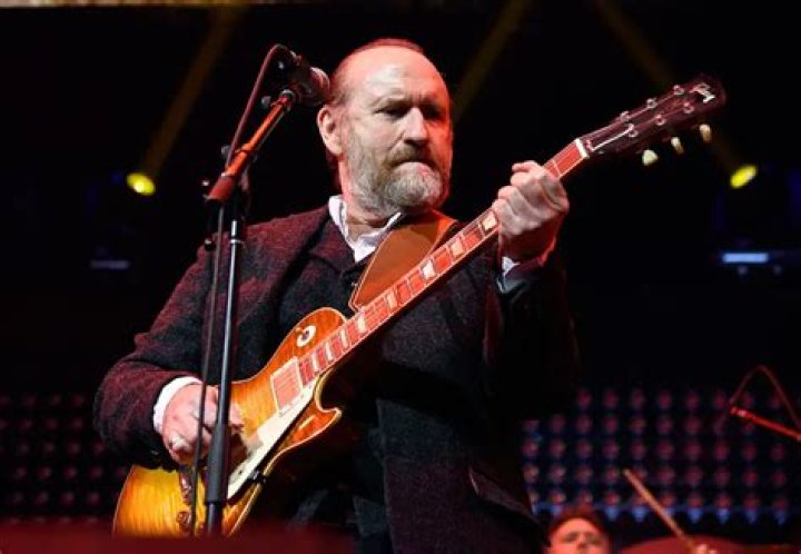 Colin Hay Net Worth 2024