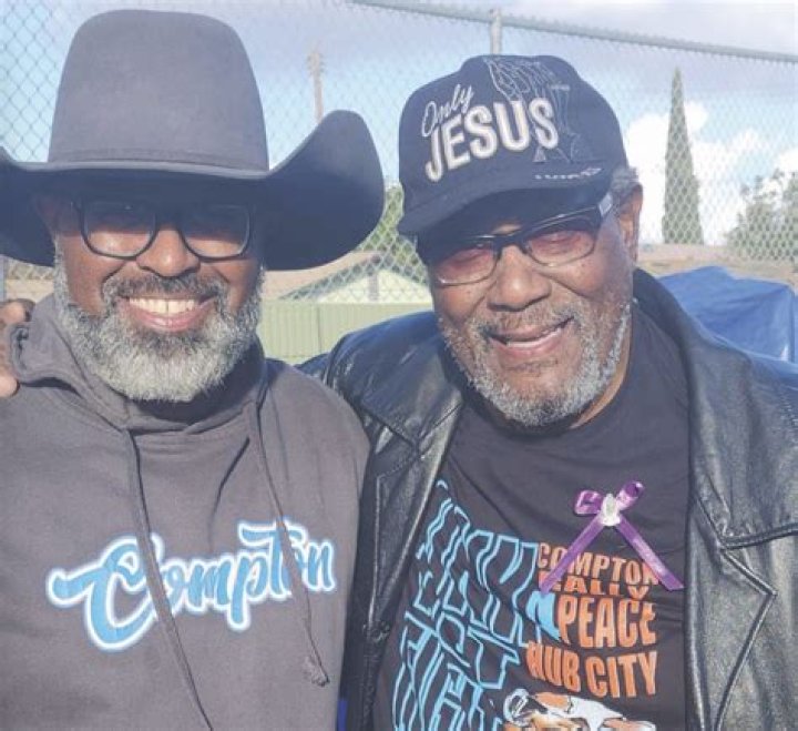 	Compton needs rally after 75	