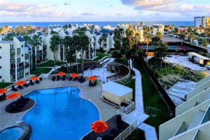 	Condo tower south of Bahia Mar would offer boat show views	
