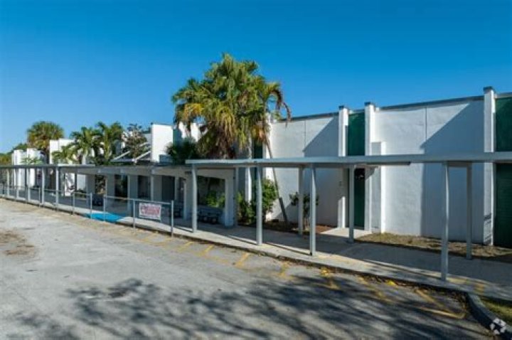 Coral Springs Elementary School - Coral Springs