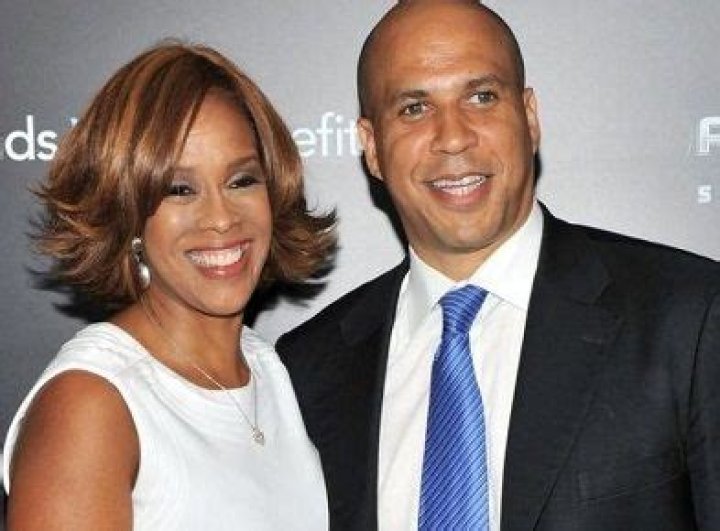 Cory Booker: Wiki, Bio, Height, Weight, Girl Friend and Details