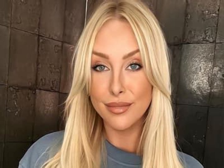 Courtney Veale: Wiki, Bio, Age, Height, Husband, Birthday, Height