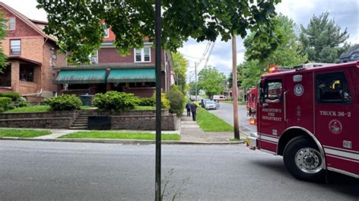 Crews respond to early morning fire in Johnstown