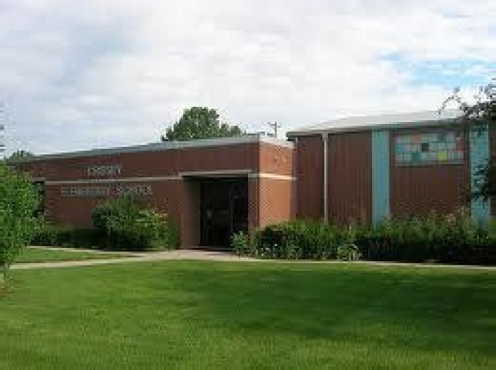 Crissey Elementary School - Holland