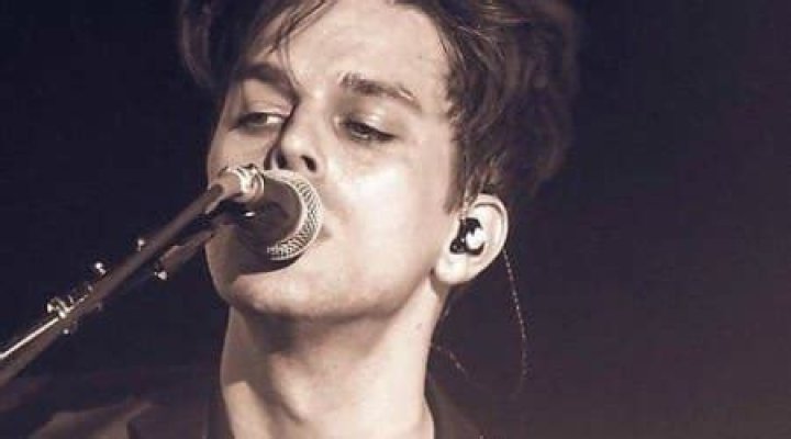 Dallon Weekes Height: Unlocking The Mystery Behind The Musician