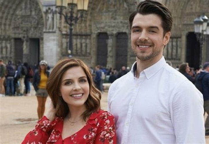 Dan Jeannotte And Wife Happily Together For Over A Decade