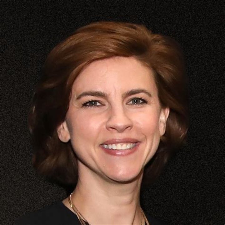 Dani Kind(Actress) Bio, Age, Height, Husband, Kids, Net Worth, Movies