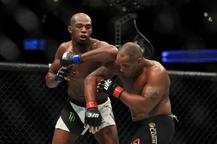 Daniel Cormier Explains The Challenges Of Fighting Jon Jones