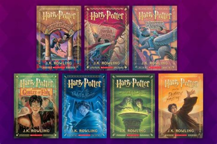Daniel Radcliffe kicks off a star-studded reading of the first Harry Potter book - YP